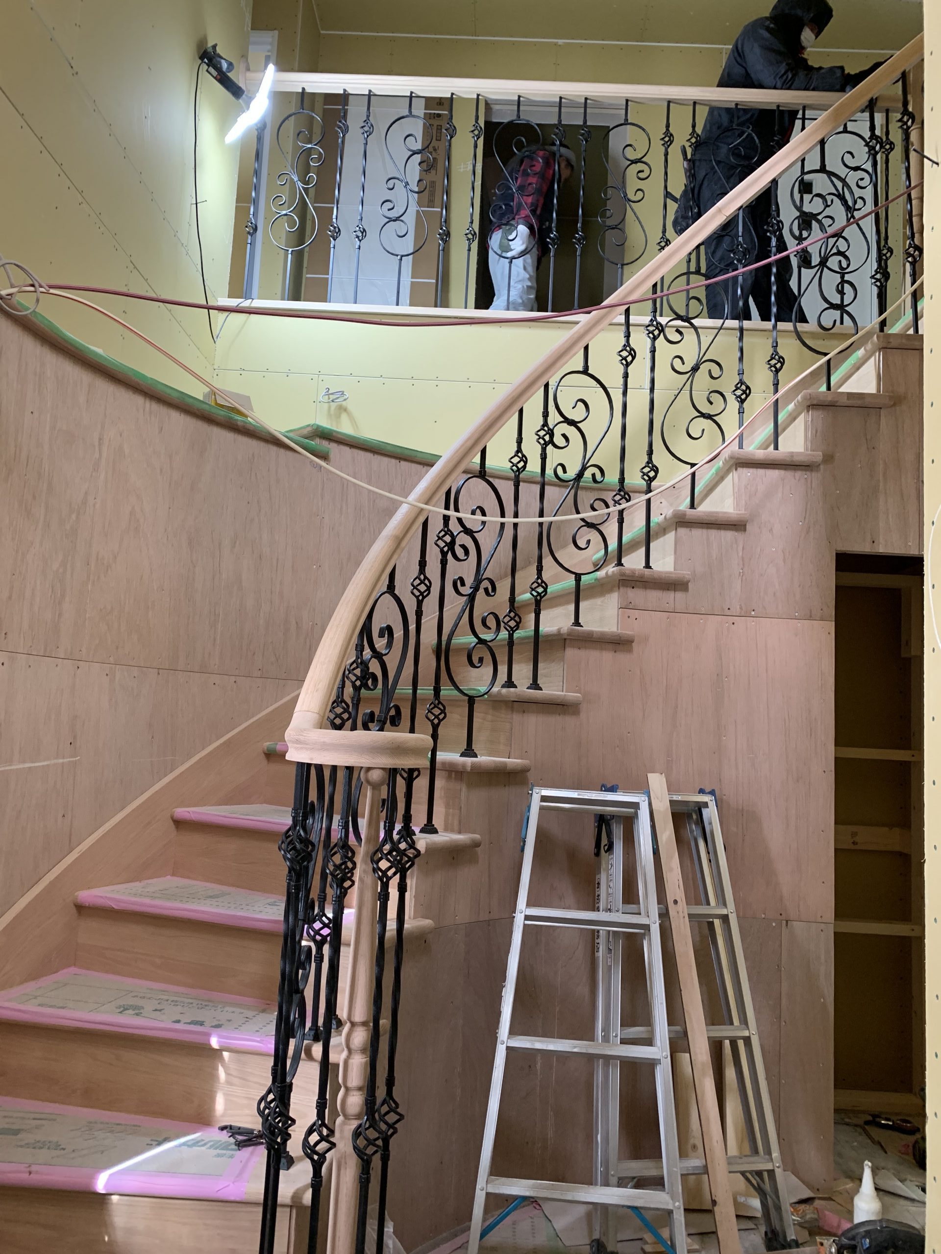 カーブ階段 なまってブログ