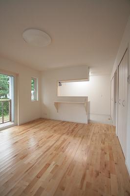 １ＦＬＤＫ
白を基調にしていて明るいですね♪