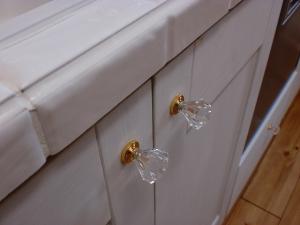 キッチンのクリスタルの取っ手♡
手作りなので好きなものを付けれます☆