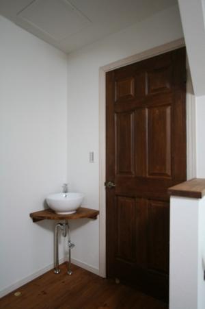 2Ｆトイレの隣には手洗いも❤
-