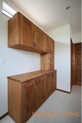 手作り食器棚もオーナー様の
ご希望通りにお造りできます!(^^)!