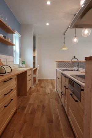 無垢面材のキッチン