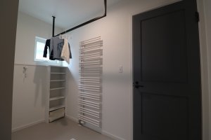 ランドリールーム兼脱衣場